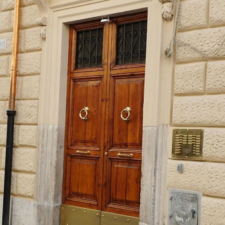 Beatus Viator Guest House Рим Екстериор снимка