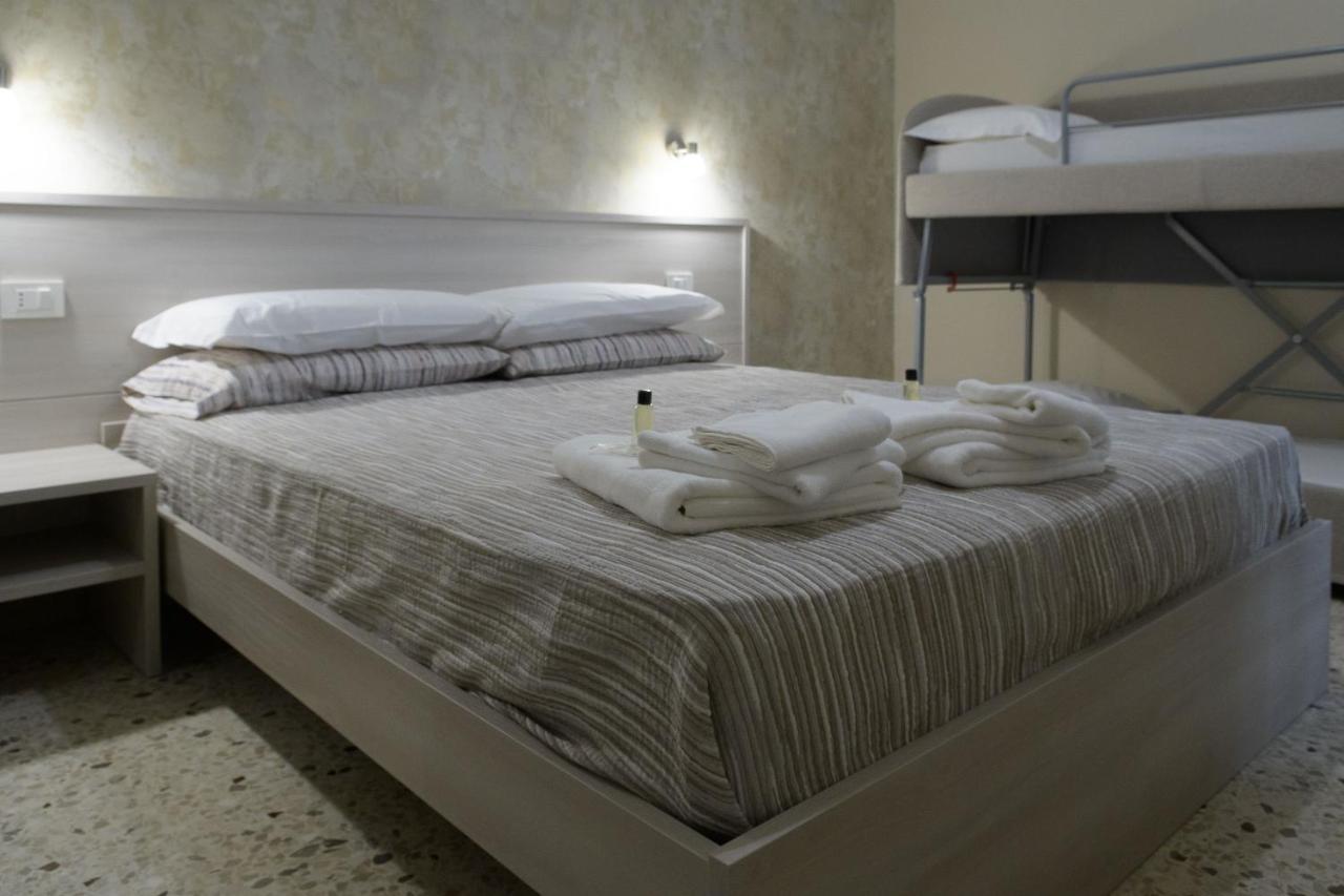Beatus Viator Guest House Рим Екстериор снимка